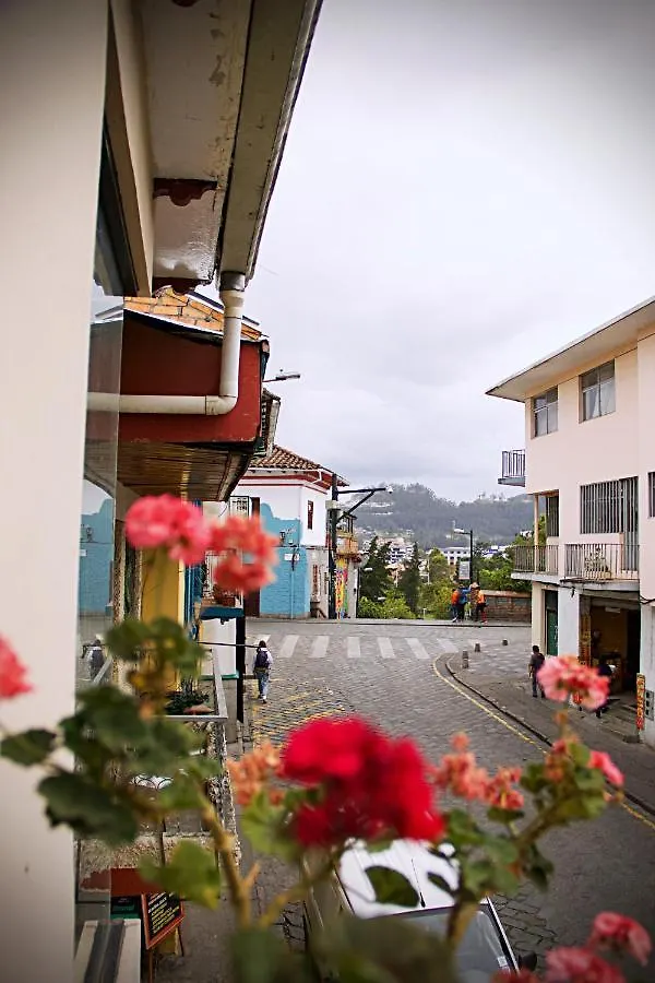 Guest house Hogar Cuencano Hostal & Suites